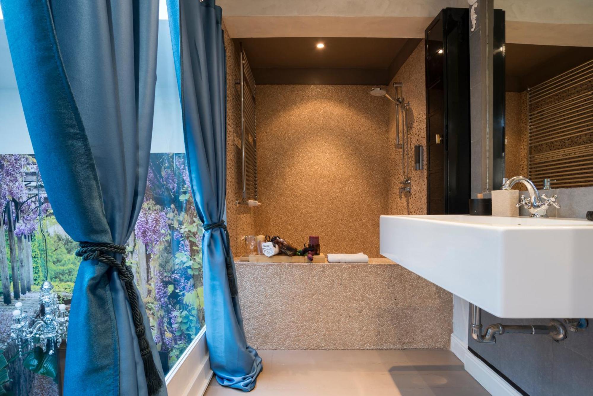 Luxury Piazza Di Spagna Escape With Terrace And Private Spa 罗马 外观 照片